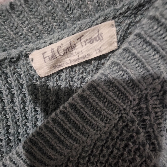 Full Circle Trends Sweater 1 XL Green Cropped Preppy Cinched Waffle Knit Top - Picture 4 of 4